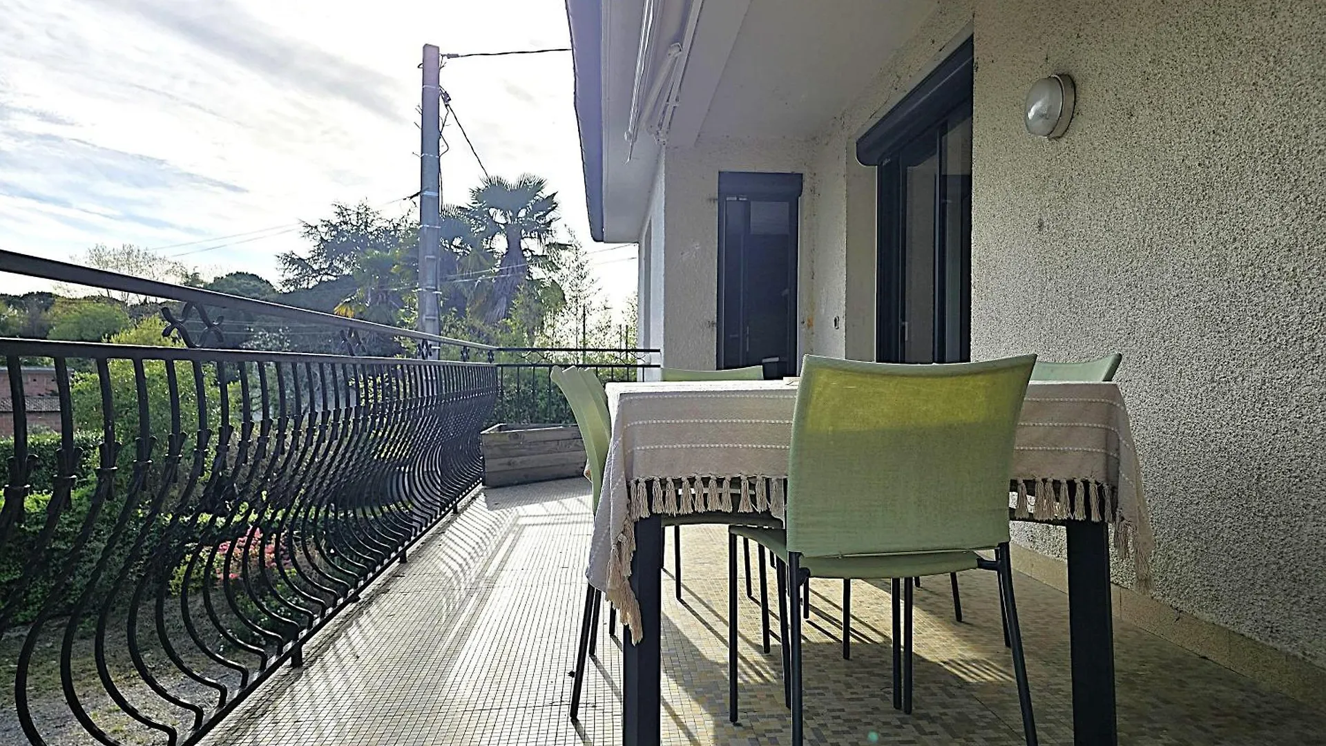 מונטובן Belle Villa Au Bord Du Canal - Piscine, Jardin Et Bois -14 Personnes - 6 Chambres - 5 Minutes De La Gare - Terrasses Et Pergola - Parking Gratuit 0*,  צרפת