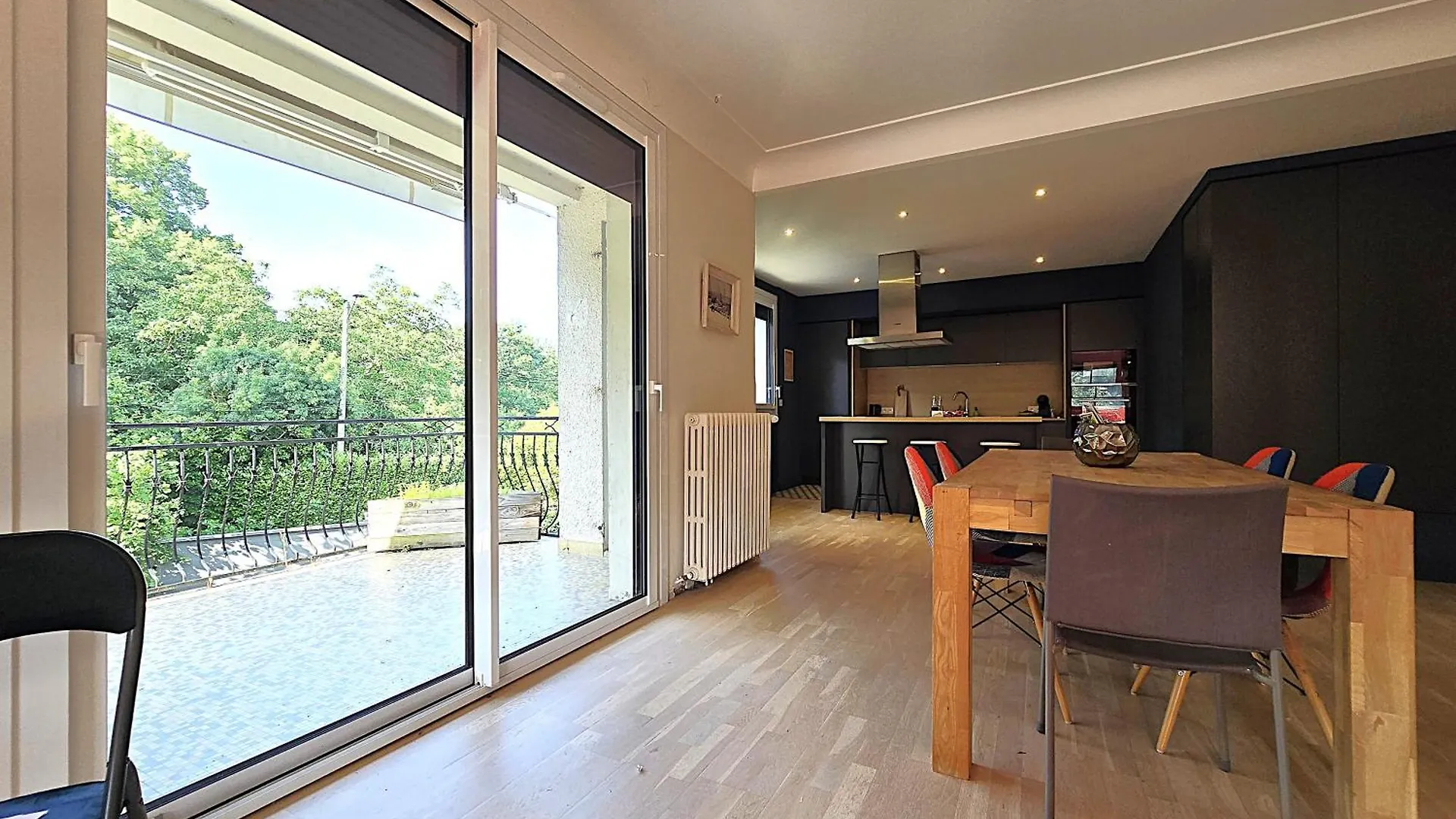 מונטובן Belle Villa Au Bord Du Canal - Piscine, Jardin Et Bois -14 Personnes - 6 Chambres - 5 Minutes De La Gare - Terrasses Et Pergola - Parking Gratuit