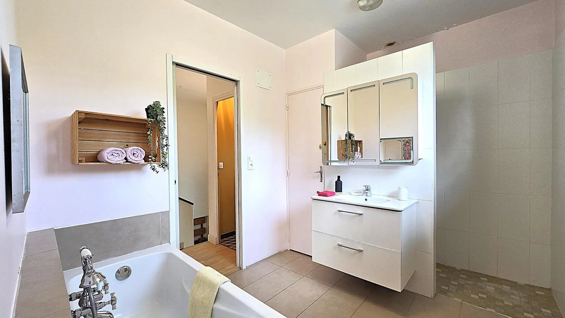 מונטובן Belle Villa Au Bord Du Canal - Piscine, Jardin Et Bois -14 Personnes - 6 Chambres - 5 Minutes De La Gare - Terrasses Et Pergola - Parking Gratuit