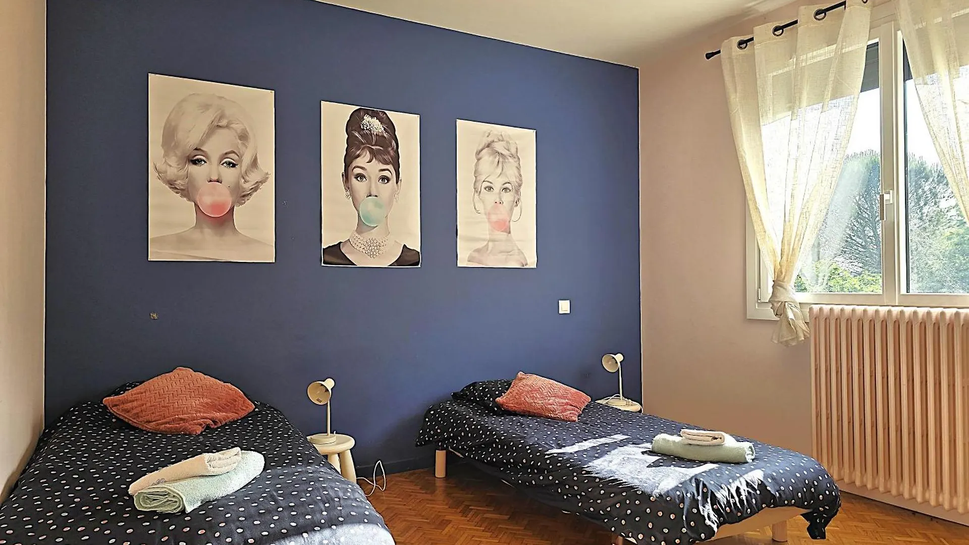 מונטובן Belle Villa Au Bord Du Canal - Piscine, Jardin Et Bois -14 Personnes - 6 Chambres - 5 Minutes De La Gare - Terrasses Et Pergola - Parking Gratuit