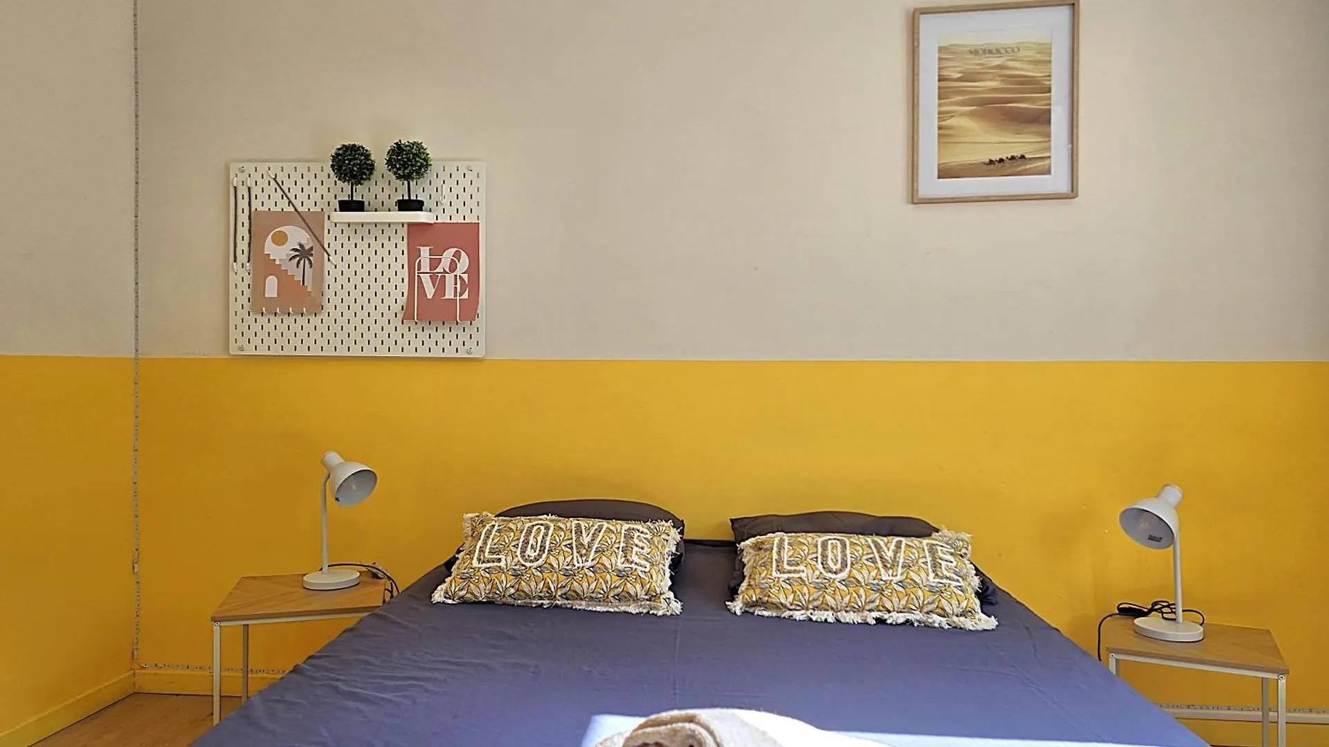 מונטובן Belle Villa Au Bord Du Canal - Piscine, Jardin Et Bois -14 Personnes - 6 Chambres - 5 Minutes De La Gare - Terrasses Et Pergola - Parking Gratuit 0*,  צרפת