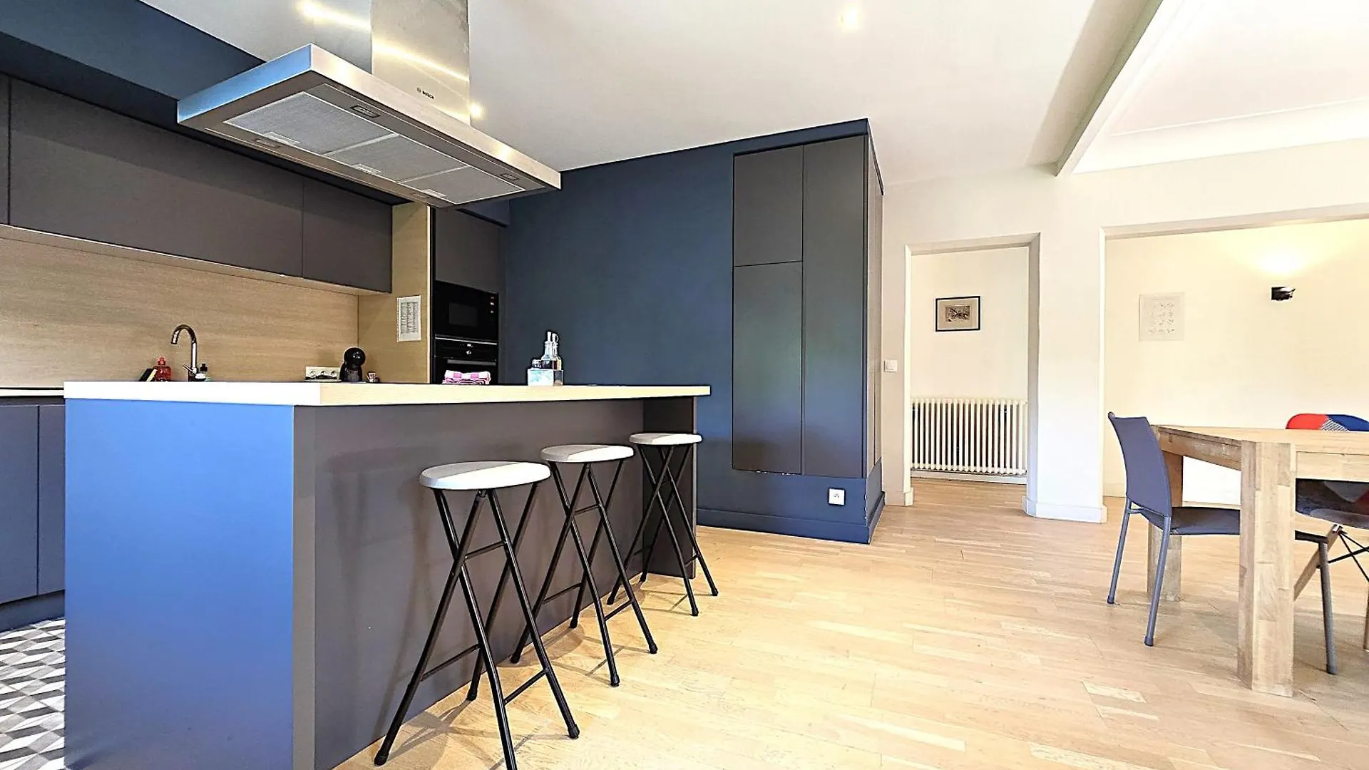 מונטובן Belle Villa Au Bord Du Canal - Piscine, Jardin Et Bois -14 Personnes - 6 Chambres - 5 Minutes De La Gare - Terrasses Et Pergola - Parking Gratuit