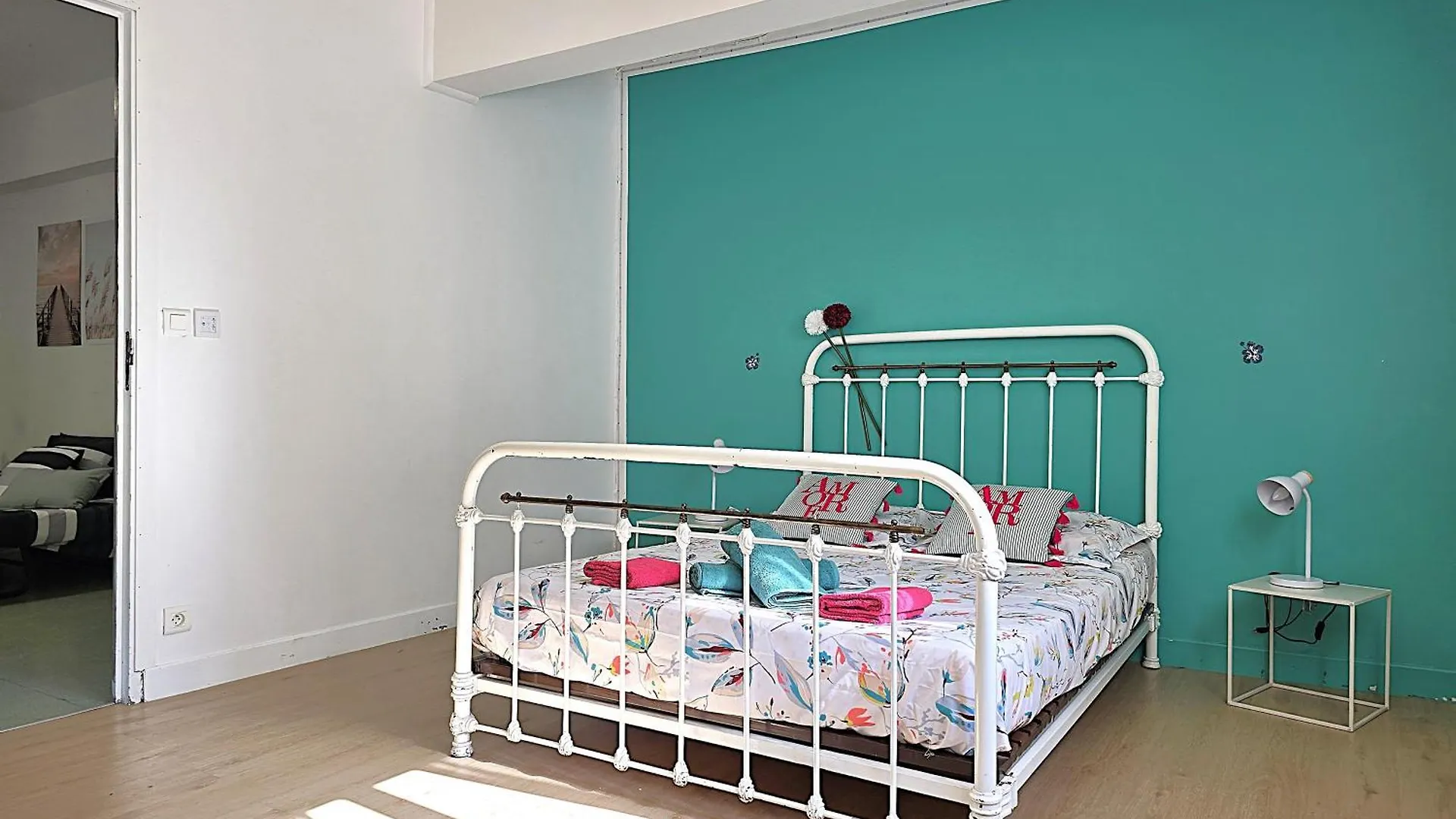 מונטובן Belle Villa Au Bord Du Canal - Piscine, Jardin Et Bois -14 Personnes - 6 Chambres - 5 Minutes De La Gare - Terrasses Et Pergola - Parking Gratuit צרפת